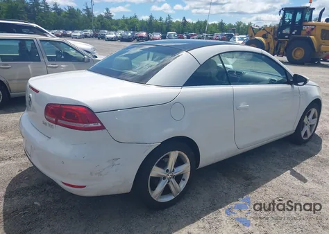 2012 Volkswagen Eos Lux/Executive z USA, uszkodzony, nr VIN WVWFW7AH5CV010228